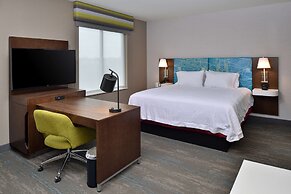 Hampton Inn & Suites Adrian