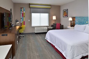 Hampton Inn & Suites Adrian