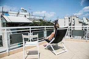 Thanasis Place Hostel