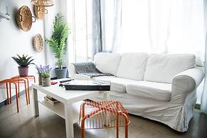 Thanasis Place Hostel