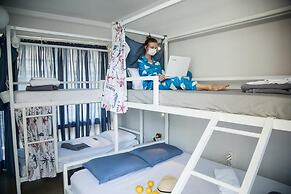 Thanasis Place Hostel