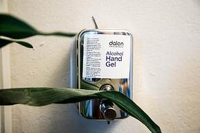 Thanasis Place Hostel