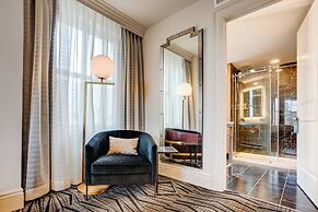 The Warrior Hotel, Autograph Collection