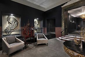 The Warrior Hotel, Autograph Collection