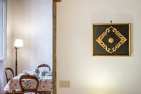 Sant'Ambrogio Five Senses