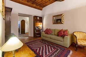 Sant'Ambrogio Five Senses