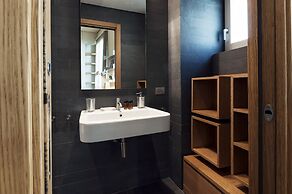 Pilastri Five Senses