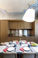 Pilastri Five Senses