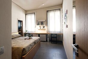 Pilastri Five Senses