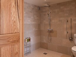 Woodchester Valley Vineyard Barns