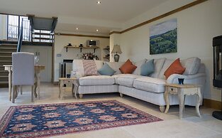 Woodchester Valley Vineyard Barns