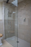 Woodchester Valley Vineyard Barns