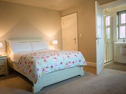 The Willows at Mullans Bay