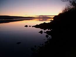 Executive Lakeside Lodge at Mullans Bay