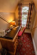 Aarondale Guest House