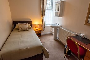 Aarondale Guest House