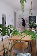 Three House Hostel Boutique