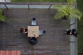 Three House Hostel Boutique