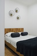 Three House Hostel Boutique