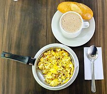 Three House Hostel Boutique