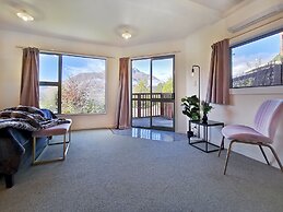 Mountain, lake, sun and this sensational home