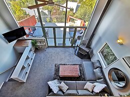 Mountain, lake, sun and this sensational home