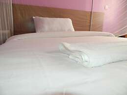 Chrysalis Guest House and Restaurant