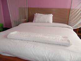 Chrysalis Guest House and Restaurant