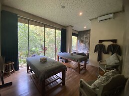 Kenran Resort Ubud by Soscomma