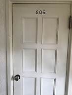 Petit Hotel and Restaurant Air Mail