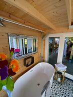 Dunroamin Lodges