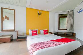 OYO 1996 Koneng Hotel