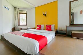 OYO 1996 Koneng Hotel