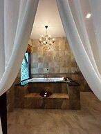 Saifon Villas - Luxurious Pool Villas