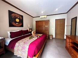 Saifon Villas - Luxurious Pool Villas