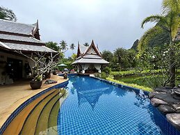 Saifon Villas - Luxurious Pool Villas