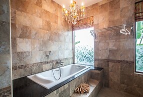 Villa Saifon 8 Bedroom Pool Villa