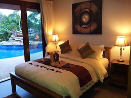 Villa Saifon 8 Bedroom Pool Villa