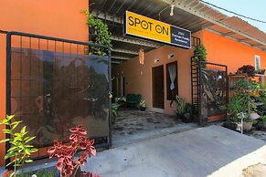 SPOT ON 2022 Darman Family Residence Syariah