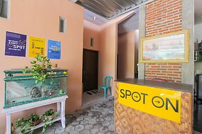 SPOT ON 2022 Darman Family Residence Syariah