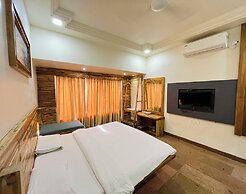 Hotel Shripad Continental