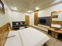 Hotel Shripad Continental