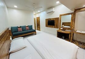 Hotel Shripad Continental