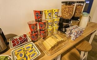 Vallas Hotel & Guest house