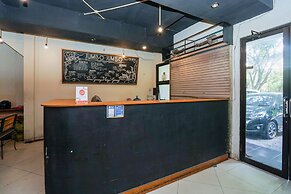 OYO 1956 Kana Family Residence