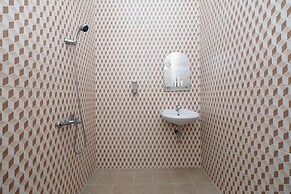 Capital O 1888 Griya RW Family Guest House