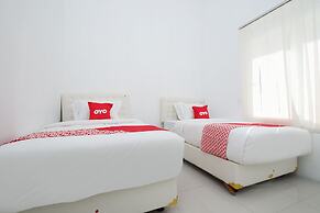 Capital O 1888 Griya RW Family Guest House