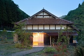 Hinui Hitohi Yasudatei