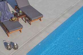 Avdou Retreat Collection