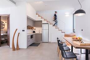 Avdou Retreat Collection